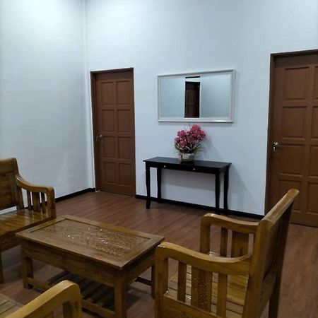 Kangar Jaya Lodging Luaran gambar